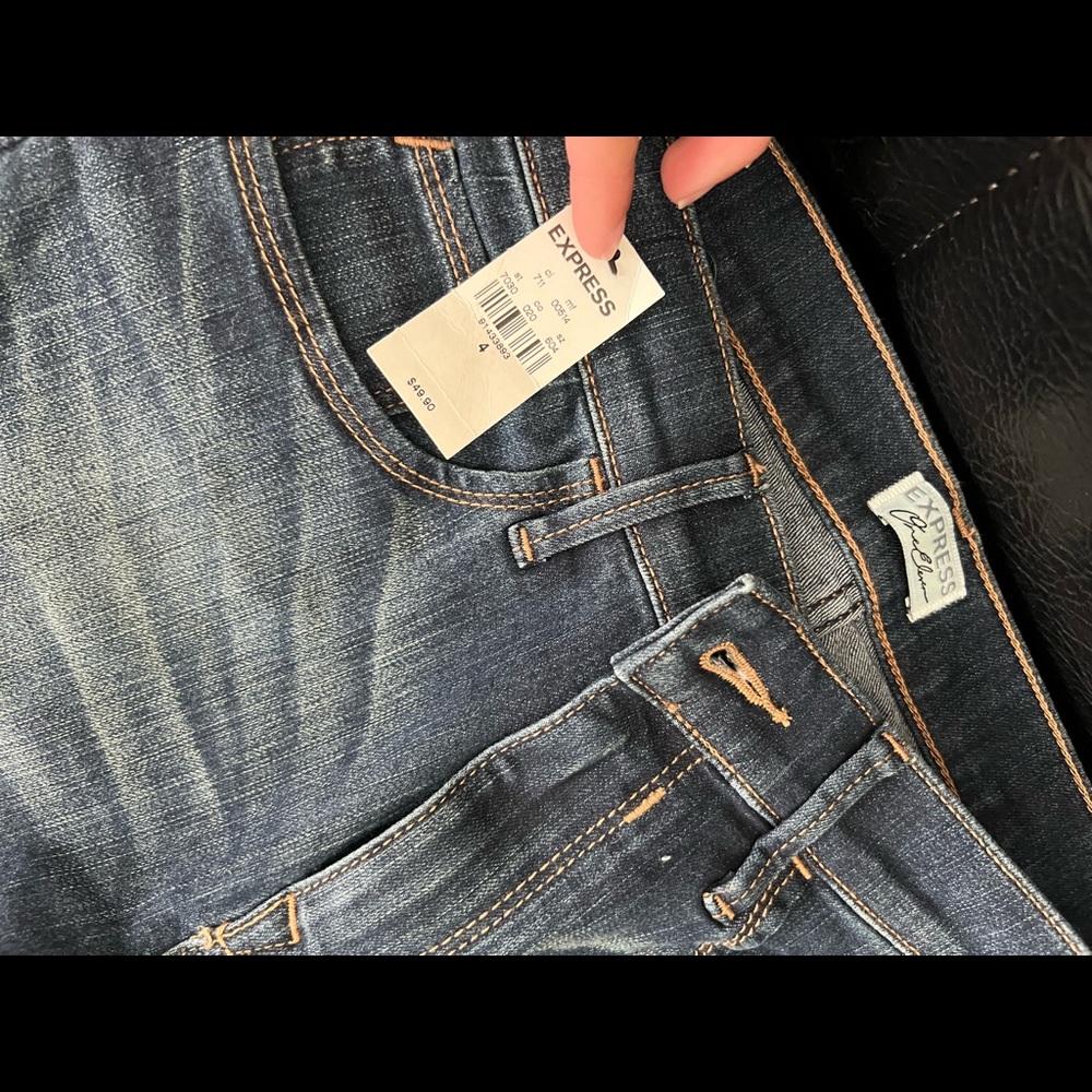NWT- Express Skinny Jeans size 4